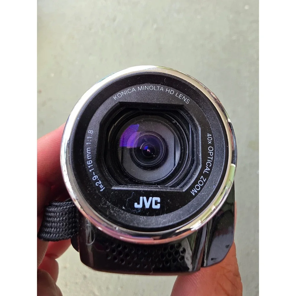 JVC Everio GZ-HM35BU Full HD Camcorder 40x Optical Zoom Konica Minolta HD Z2